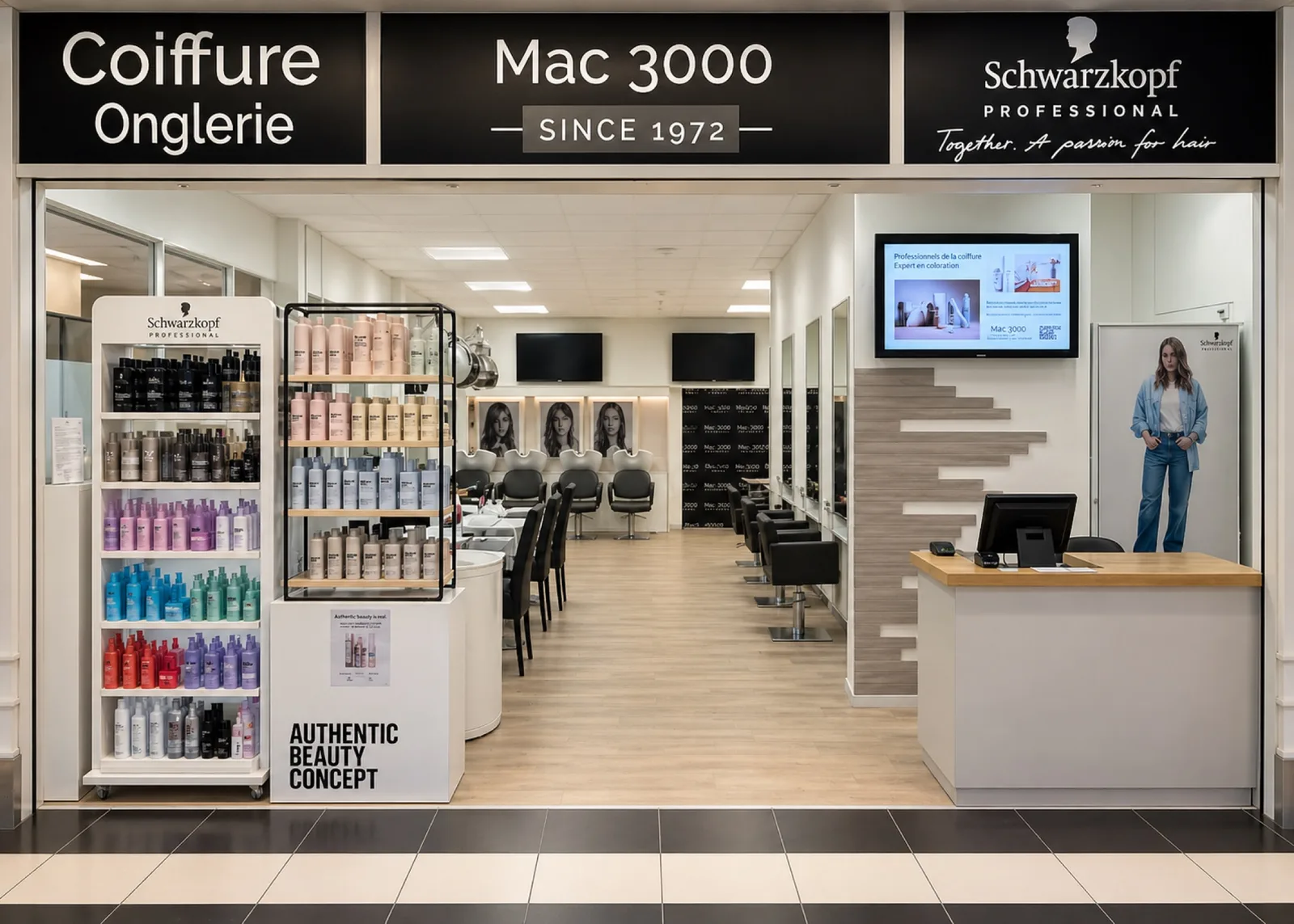 Devanture du salon Mac 3000 à la Migros Crissier